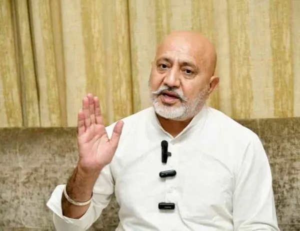 आयुष्मान योजना की असफलता पर बलतेज पन्नू का मुख्यमंत्री नायब सैनी पर हमला