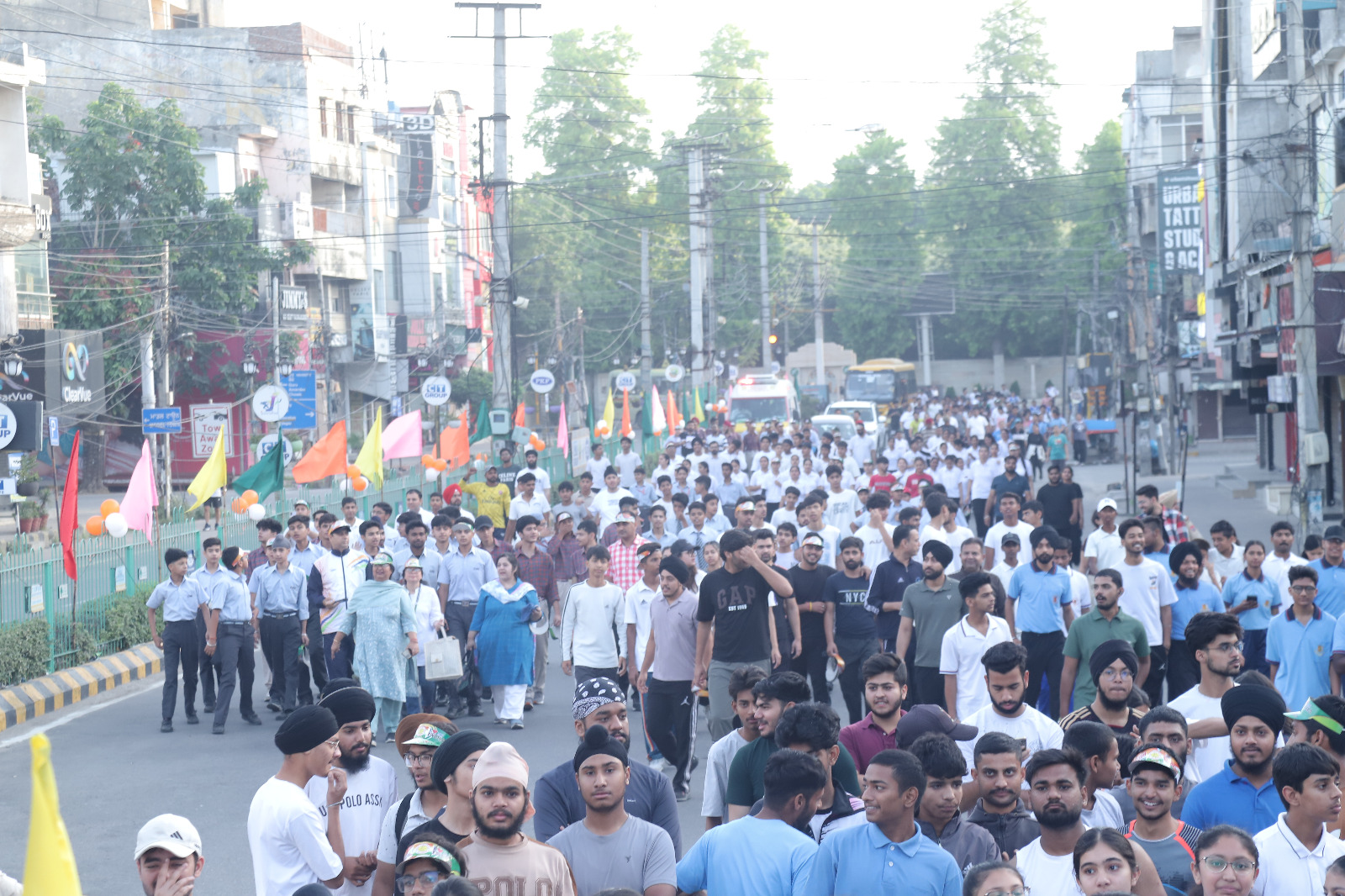 युद्ध नशे के विरुद्ध ; वाकाथॉन ने नशे से दूर रहने और स्वस्थ जीवन जीने का दिया संदेश