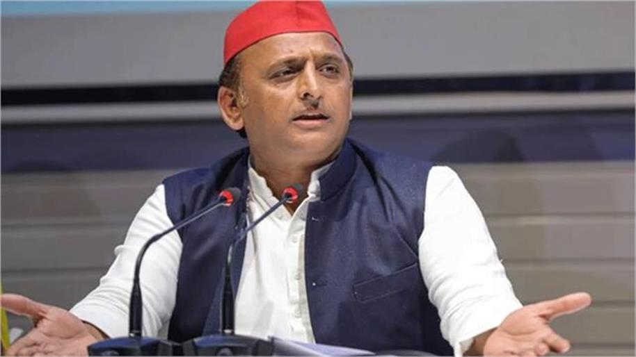 अखिलेश यादव की पुत्री अदिति यादव पर अभद्र टिप्पणी का मामला, कार्रवाई की मांग को लेकर पुलिस को दी गई तहरीर