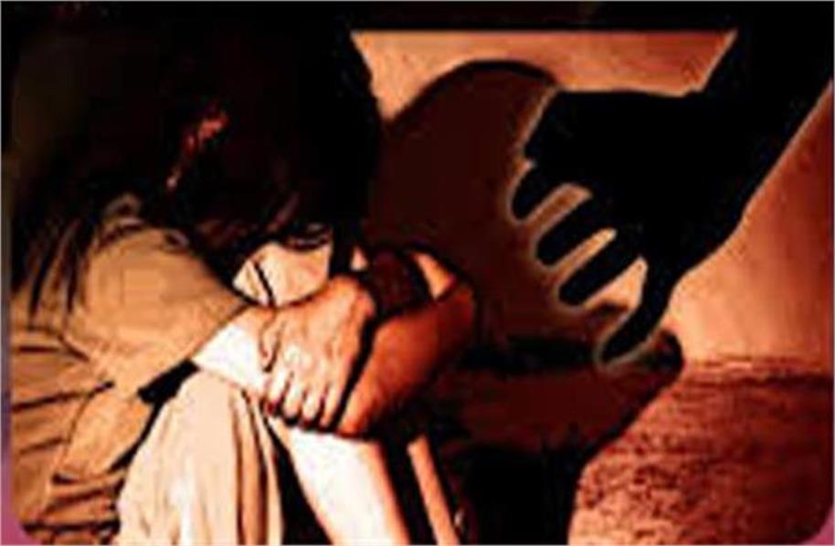 लुधियाना में 14 वर्षीय किशोरी से दुष्कर्म का आरोप, ब्लैकमेल कर बार-बार शोषण करने का मामला दर्ज