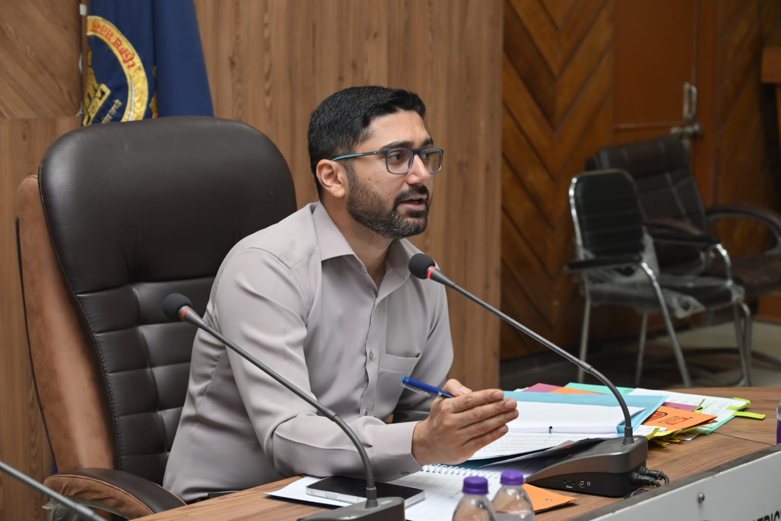 प्री-एस.आई.आर. मैपिंग में और तेजी लाई जाए: जिला चुनाव अधिकारी