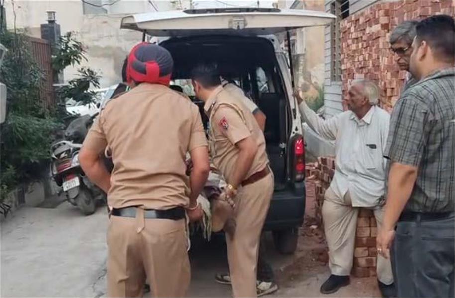 जालंधर के कमल बिहार में संदिग्ध हालातों में व्यक्ति की मौत, सिर पर चोट के निशान मिलने से मामला बना रहस्यमय