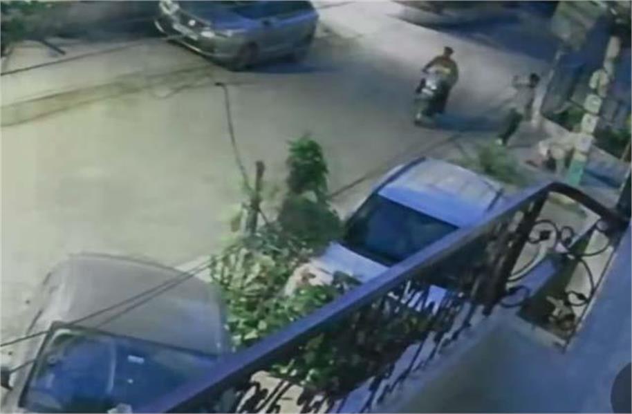 जालंधर के अर्बन एस्टेट फेज-2 में स्नैचिंग: मंत्री मोहिंद्र भगत के घर के पास बुजुर्ग महिला से बालियां छीनी