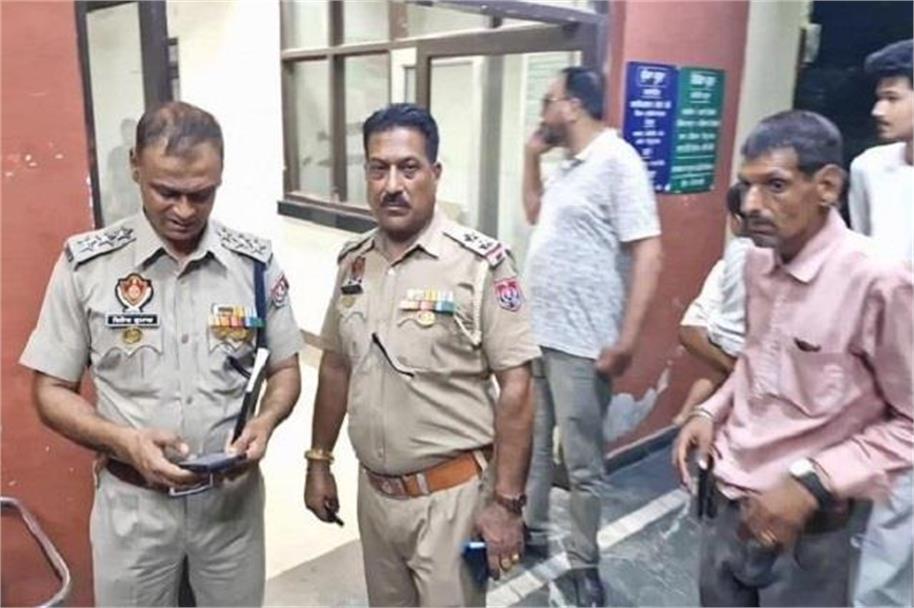 खन्ना के गांव रसूलड़ा में फायरिंग, दो युवक घायल; क्रिकेट टूर्नामेंट के विवाद ने लिया हिंसक रूप