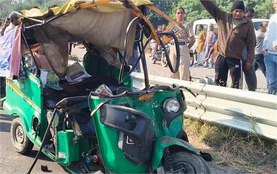 करवा चौथ के दिन गोराया नेशनल हाईवे पर दर्दनाक हादसा, दो लोगों की मौत; करीब 9 घायल अस्पताल में भर्ती