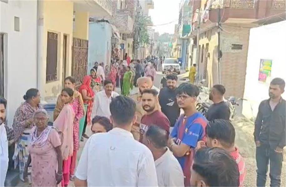 जालंधर सुसाइड मामला: गर्लफ्रेंड के घर जान देने वाले ओमवीर की बहन ने किए बड़े खुलासे, लगाया हत्या और ब्लैकमेल करने का आरोप