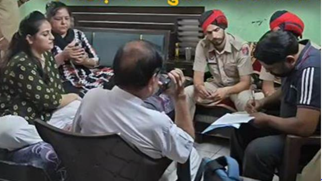 जालंधर में दिनदहाड़े चोरी, घर से लाखों के गहने लेकर फरार हुए चोर