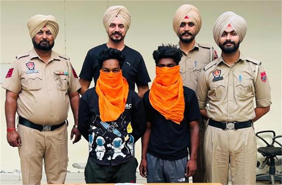 बरनाला में दो युवक अवैध हथियार समेत गिरफ्तार, देसी कट्टा और कारतूस बरामद