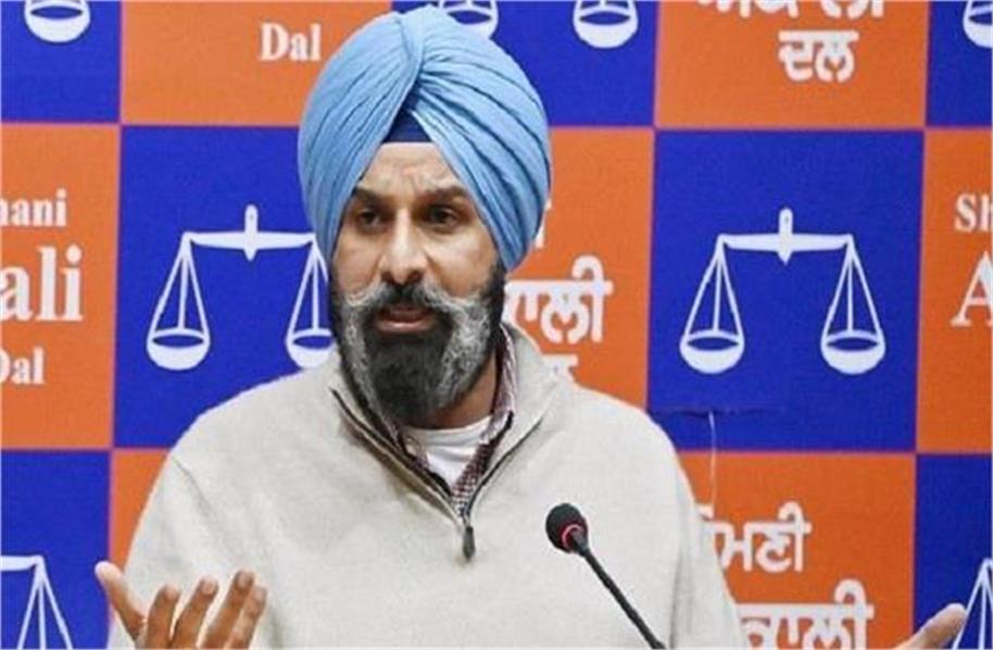 मोहाली में ईडी की छापेमारी पर बिक्रम मजीठिया का बड़ा हमला, बोले— “कट्टर ईमानदारी के पीछे कट्टर भ्रष्टाचार का खेल”